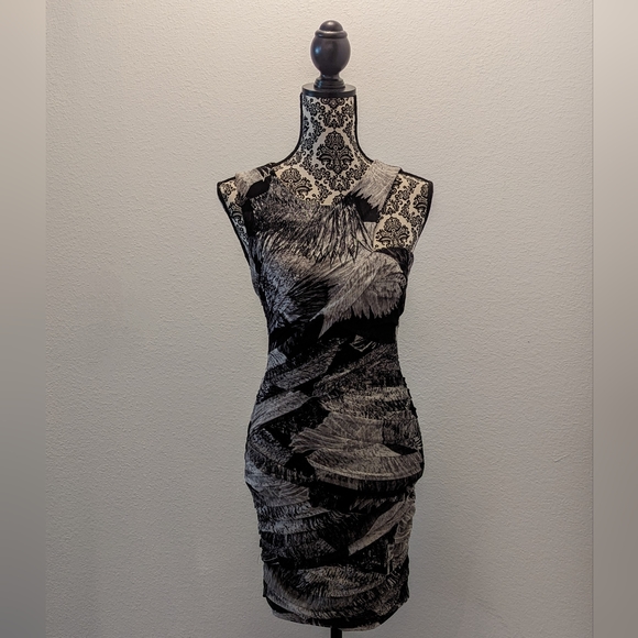 BCBG Max Azaria Artistic Dress - Picture 2 of 3